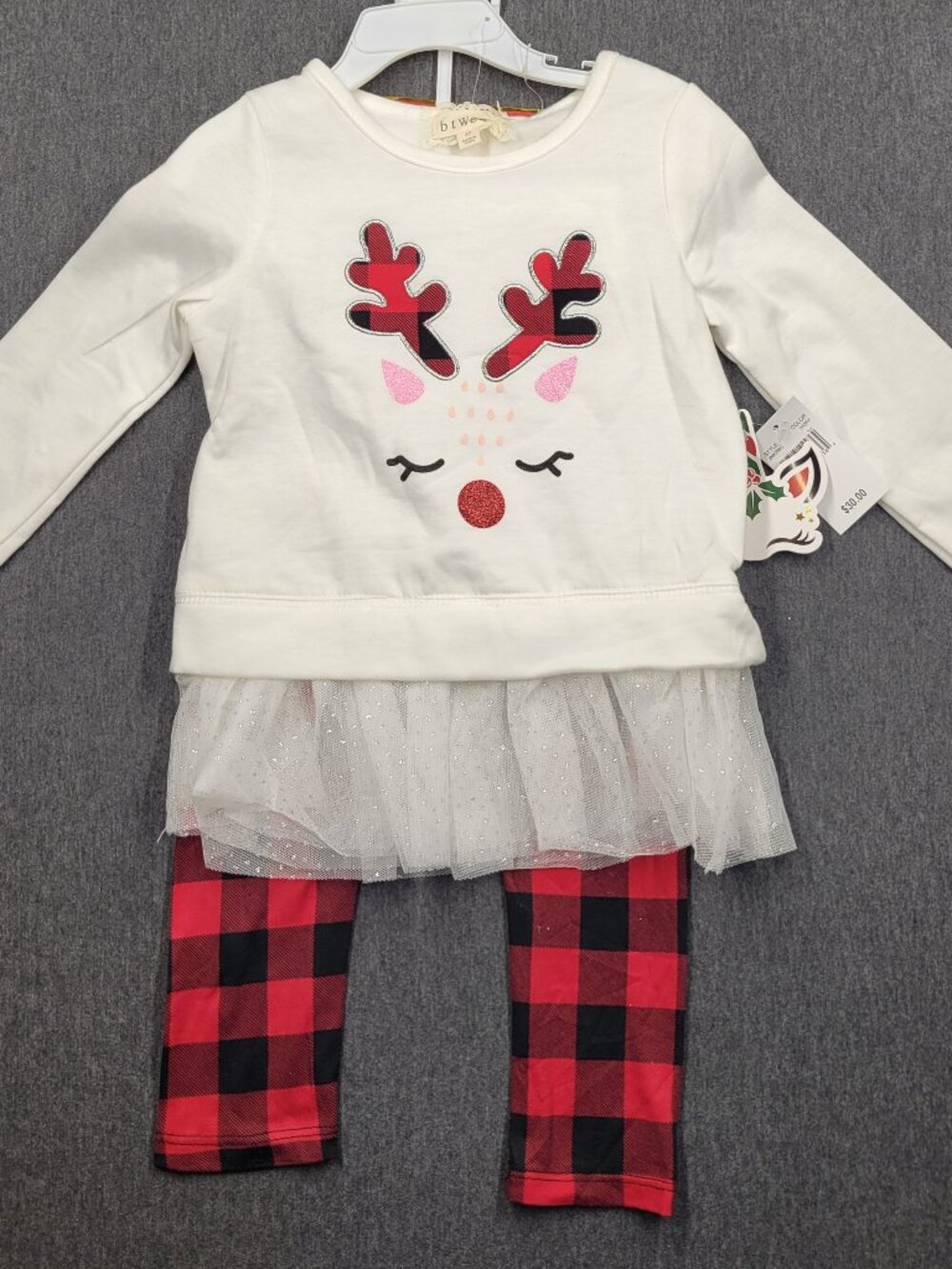 Toddler girls winter outfit, b 'tween, size 4t, red, black,and white New with t
